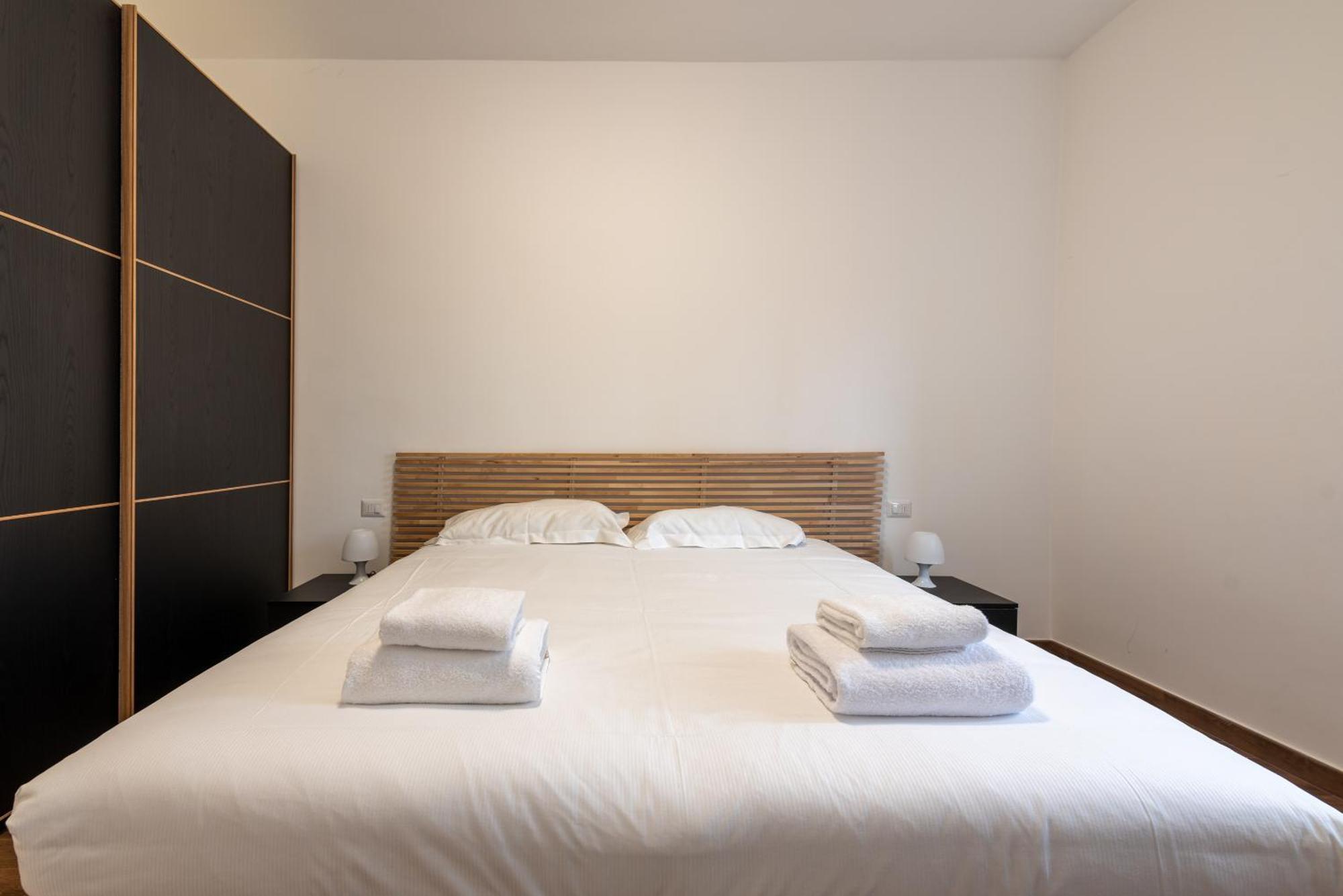 Guest Planet - Bicocca Suites Milano Exterior photo